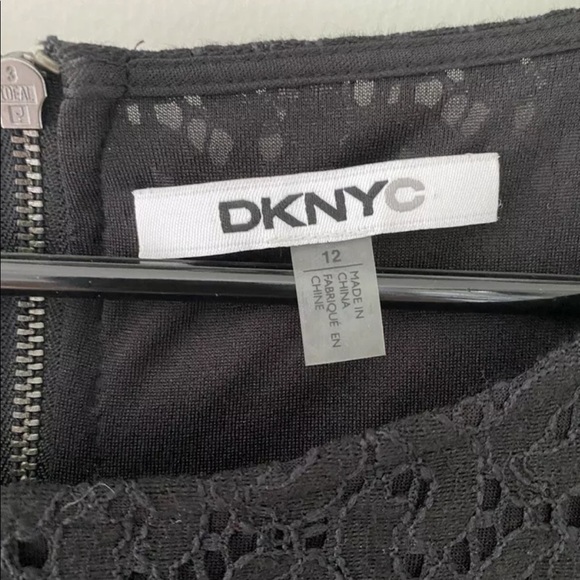 DKNYC Black Eyelet Cut Out Cap Sleeve Dress 12 - Picture 2 of 8